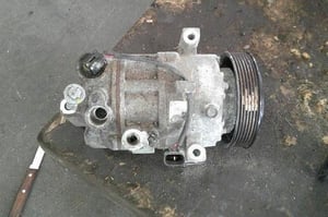 Hyundai Tucson II LM 2,0CRDI KOMPRESOR POMPA KLIMATYZACJI F500N