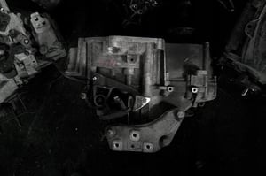 VW PASSAT B7 2,0TDI SKRZYNIA BIEGÓW NFU