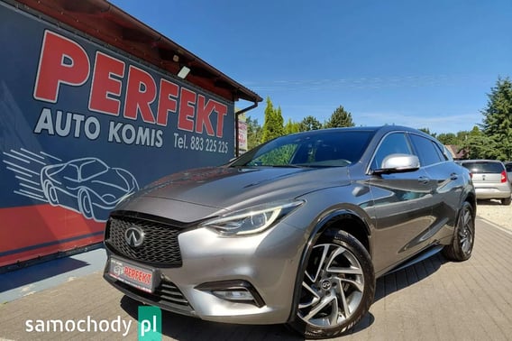 Infiniti Q30 Hatchback 2016