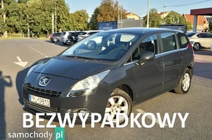Peugeot 5008 Minivan 2009