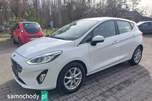 Ford Fiesta Crossover 2017