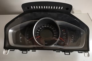VOLVO XC60 LICZNIK P31453088 EUROPA