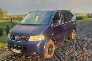 Volkswagen Multivan Minivan 2003