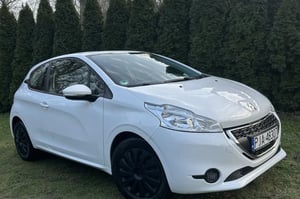 Peugeot 208 Hatchback 2014