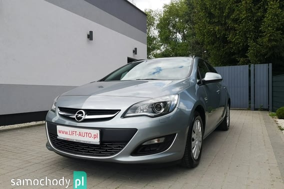 Opel Astra Kombi 2014
