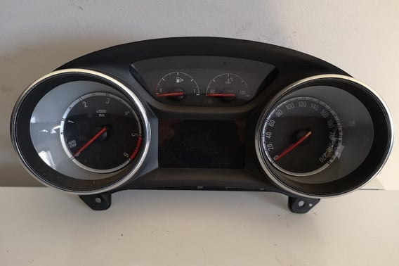 OPEL ASTRA K LICZNIK 39030270 EUROPA
