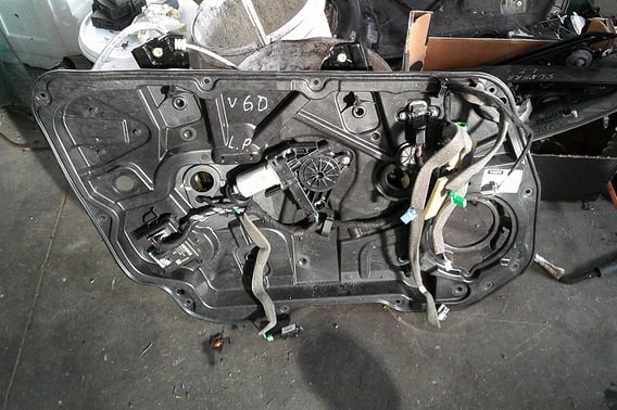 VOLVO V60 I LIFT PODNOŚNIK SZYBY LEWY PRZÓD 3761697 EU