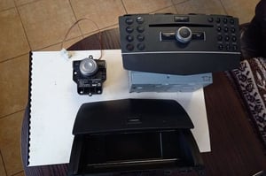 MERCEDES W204 RADIO NAWIGACJA KOMPLET A2049001104