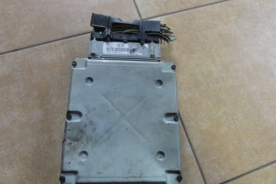 FORD KOMPUTER 98AB-12A650-CFJ