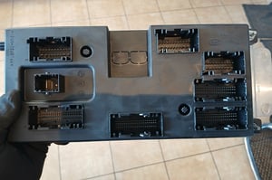 JAGUAR XE X760 LIFT MODUŁ BSI JPLA-14F041-BG