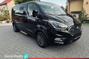 Ford Tourneo Custom Minivan 2020