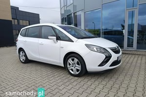 Opel Zafira Minivan 2014