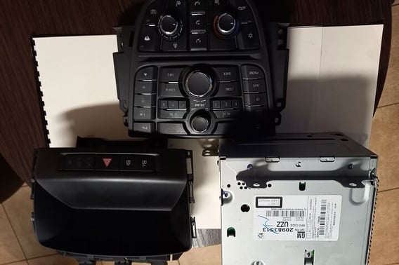 OPEL ASTRA J RADIO FABRYCZNE 209835513