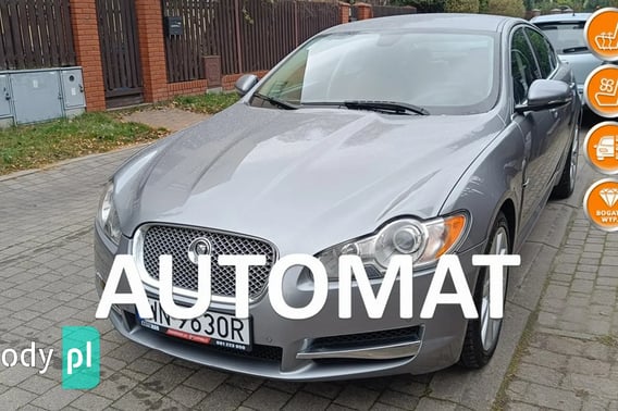 Jaguar XF Sedan 2011