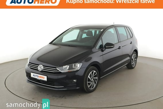 Volkswagen Golf Sportsvan Minivan 2017