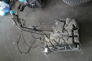 OPEL ASTRA K V 1,6CDTI ZBIORNIK ADBLUE 42721600