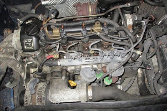 MINI COOPER ONE R50 R53 SILNIK 1,4D 1ND