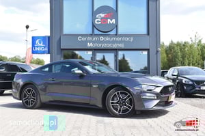 Ford Mustang Coupe 2020