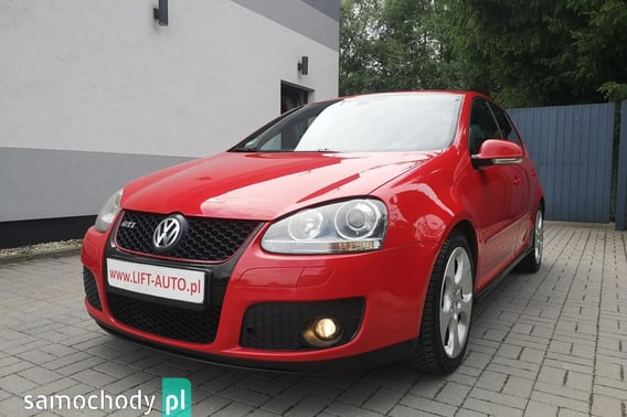 Volkswagen Golf Hatchback 2005