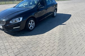 Volvo V60 Kombi 2017