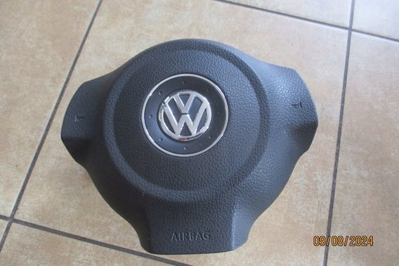 VW GOLF VI PODUSZKA KIEROWCY AIRBAG 1KM 880 201 A