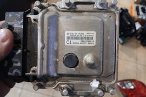 SUZUKI ALTO MODUŁ STEROWNIK SILNIKA 33920-68K13