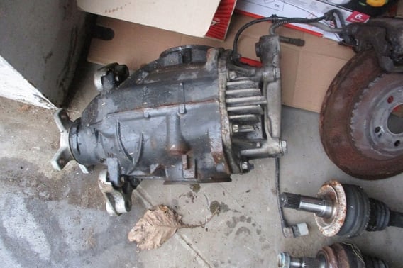 MERCEDES W222 2,2HYBRID TYLNY MOST A2213511505
