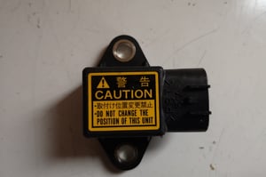 NISSAN JUKE I F15 MODUŁ CZUJNIK 104991-0730