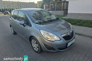 Opel Meriva Minivan 2011