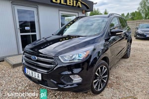 Ford Kuga SUV 2017