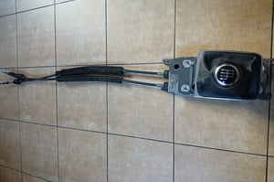 VW PASSAT B7 LEWAREK ZMIANY BIEGÓW MANUALNA SKRZYNIA 3C0711049AA