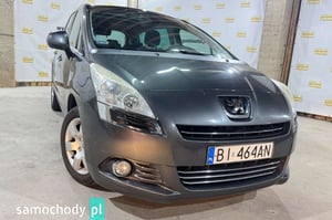 Peugeot 5008 Minivan 2013