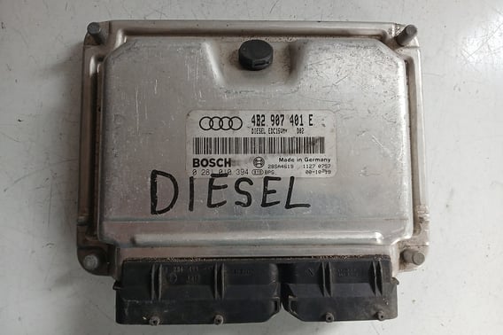 AUDI A6 C5 MODUŁ STEROWNIK SILNIKA 4B2907401E