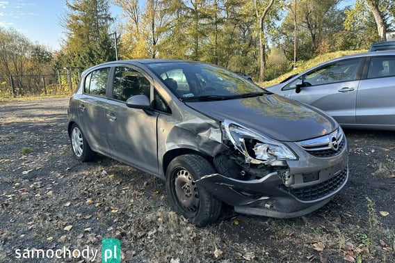Opel Corsa Hatchback 2011