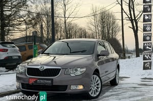 Skoda Superb Sedan 2012