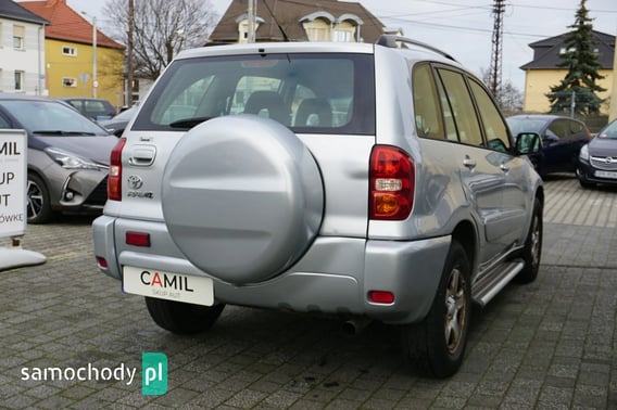 Toyota RAV4 SUV 2005