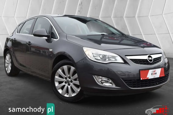 Opel Astra Hatchback 2010