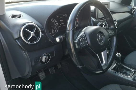 Mercedes-Benz B-Klasa Minivan 2013
