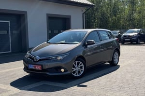 Toyota Auris Hatchback 2016