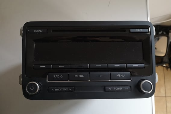 VW POLO 6R RADIO FABRYCZNE 5M0035186J