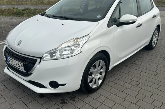 Peugeot 208 Hatchback 2014
