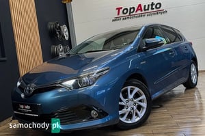 Toyota Auris Hatchback 2015