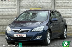 Opel Astra Hatchback 2010