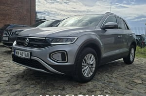 Volkswagen T-Roc SUV 2025