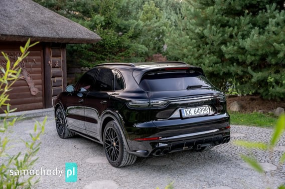 Porsche Cayenne SUV 2022