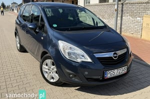 Opel Meriva Minivan 2011
