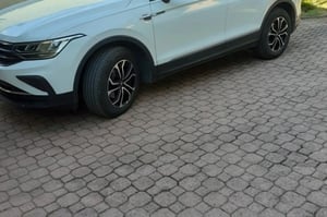 Volkswagen Tiguan SUV 2022