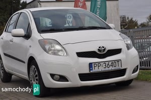 Toyota Yaris Crossover 2011