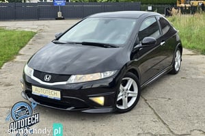 Honda Civic Hatchback 2011