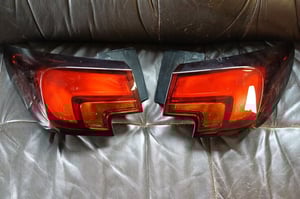 OPEL ASTRA K HB LAMPA TYŁ PRAWA LEWA 39099015/39099014 EUROPA